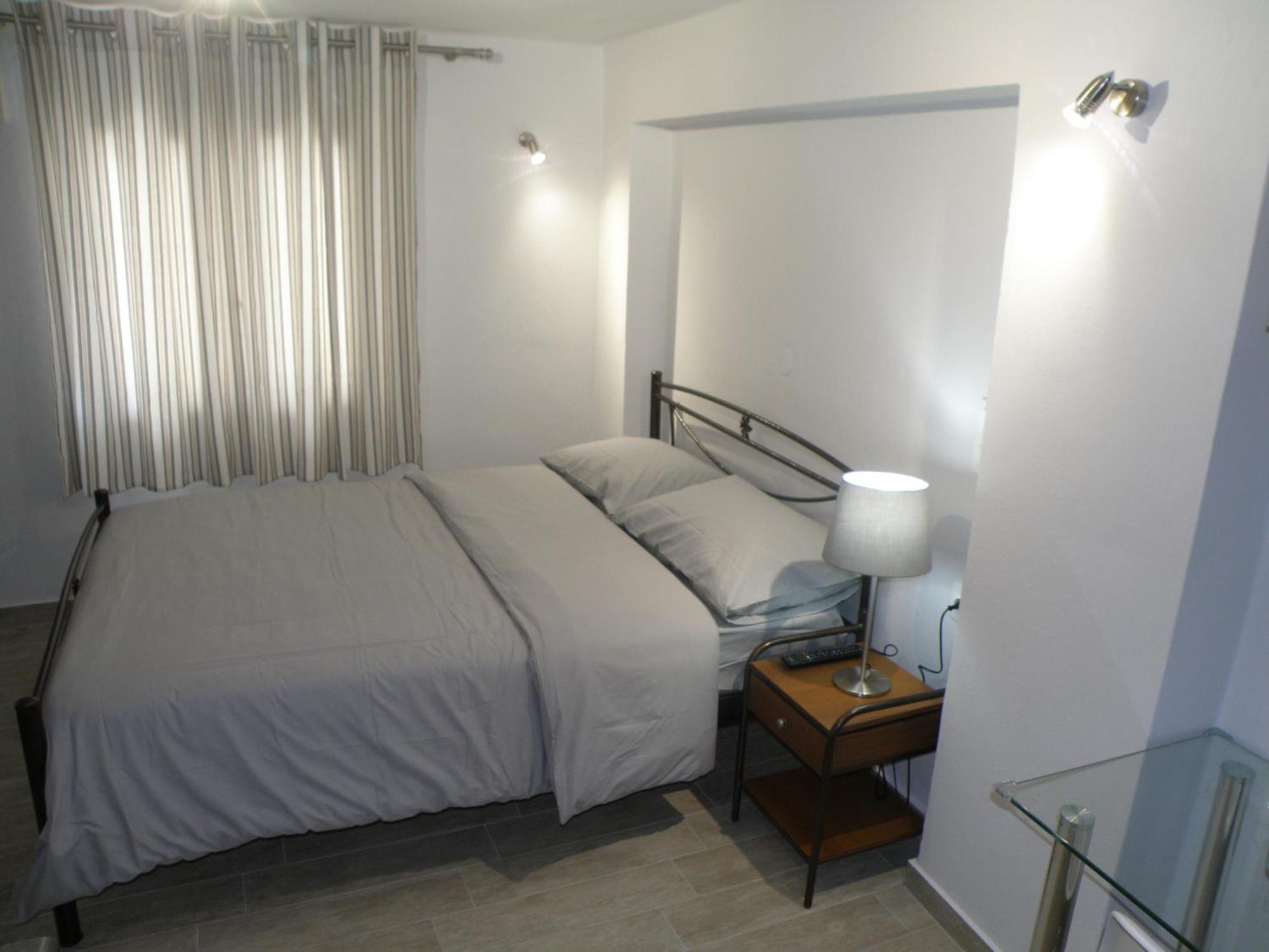 Talos Apartments And Studios 이라클리온 외부 사진